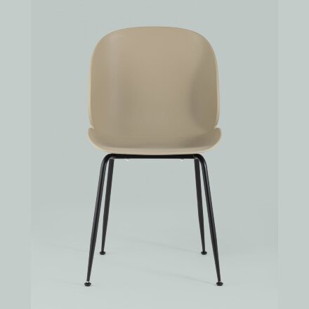 Стул пластиковый Stool Group Beetle бежевый ножки металл черный 
