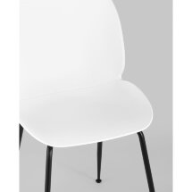 Стул пластиковый Stool Group Beetle белый ножки металл черный